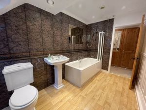 Photo 12- click for photo gallery